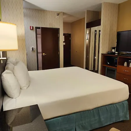休斯顿糖业地产Heritage Inn Suites，Wyndham商标外部照片