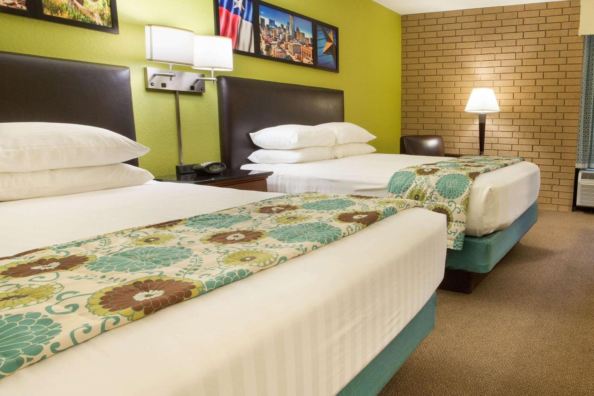 Heritage Houston Sugar Land, Trademark By Wyndham Hotel Sugar Land
